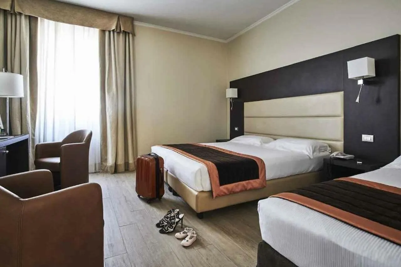 Fh55 Grand Hotel Palatino Rome 4*,